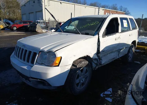 2008 Jeep Grand Cherokee Laredo из США, поврежденный, VIN 1J8GR48K68C183425
